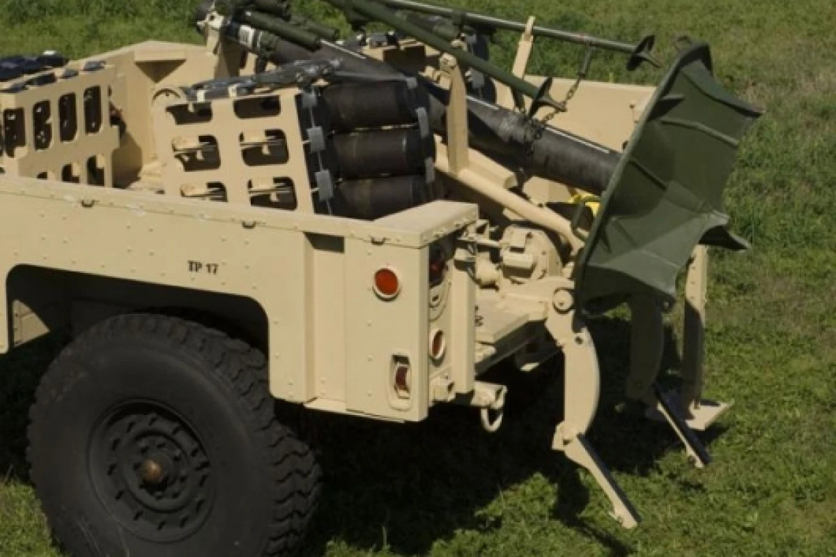 The M326 "Quickstow"