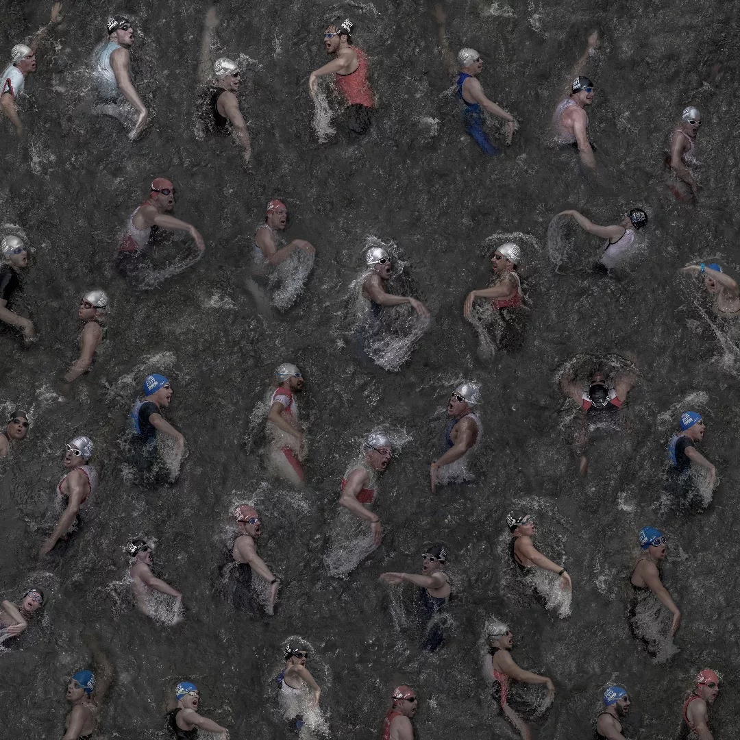 The picture was taken in summer 2017 from 35 individual images of swimmers at the triathlon in the Duesseldorf Media Harbor