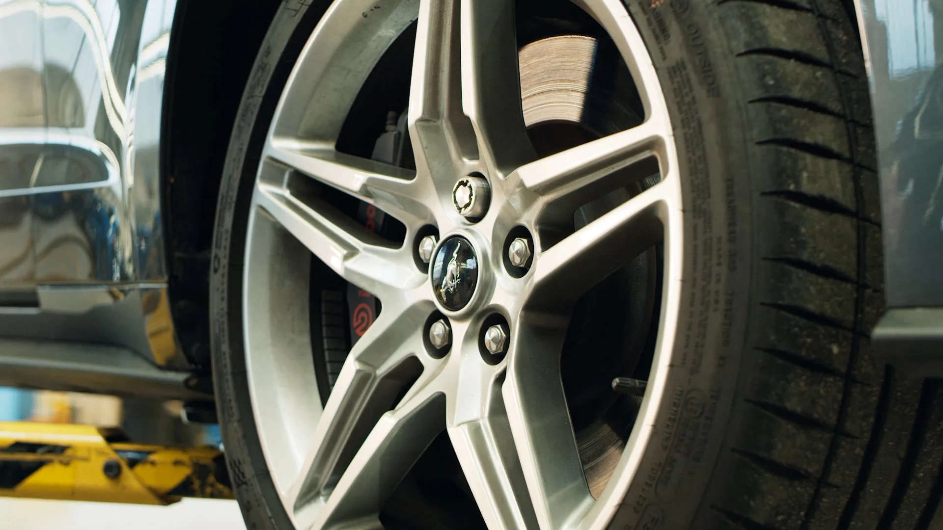 A single 3D printed, personalized wheel nut per wheel could prevent wheel theft