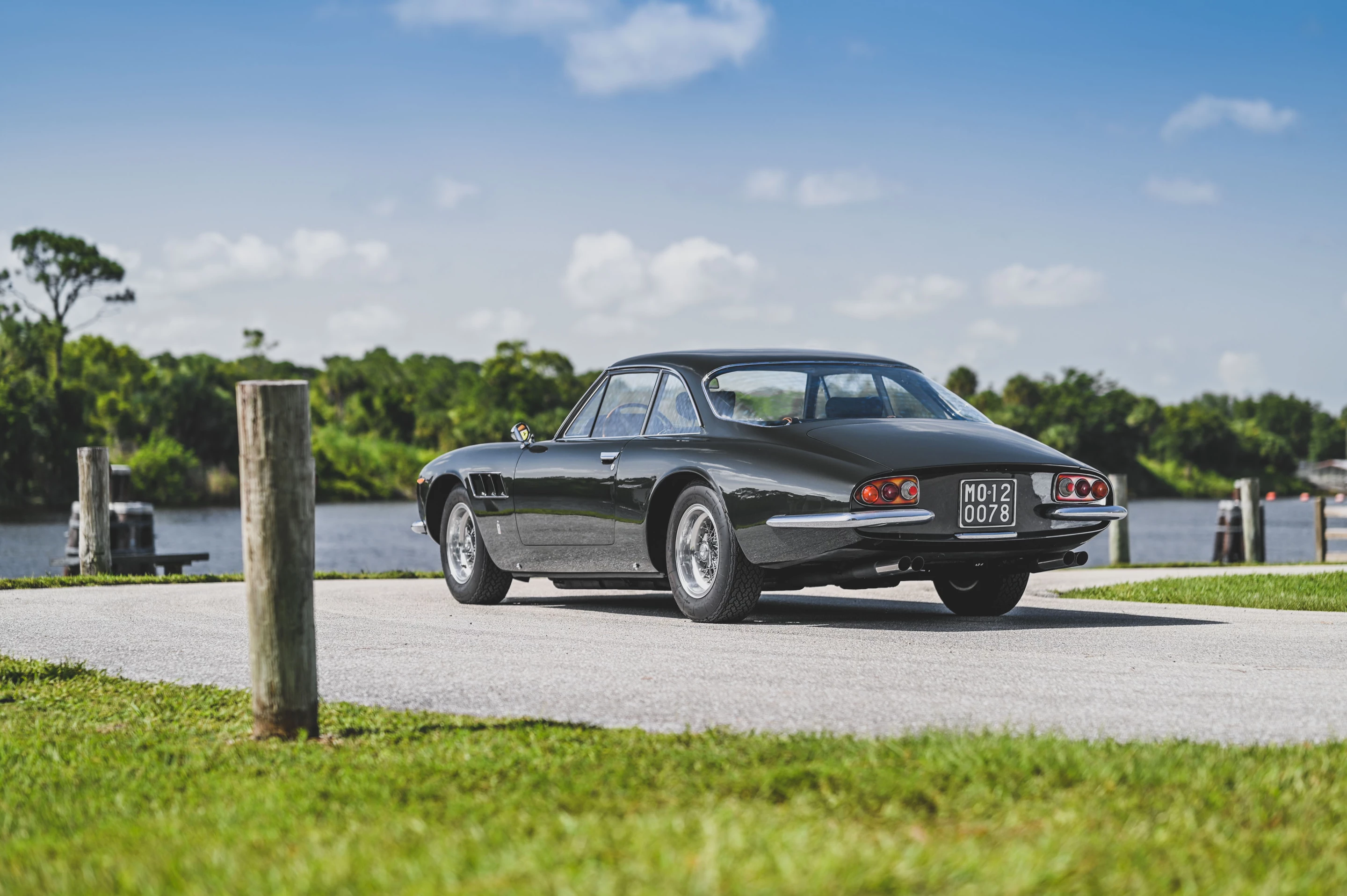 No Sale | 1964 Ferrari 500 Superfast by Pininfarina | High Bid: $1,980,000 | RM-Sotheby's | SHIFT/Monterey Sale | 14-15 August 2020 | Lot 140 | Estimate: $2,250,000 to $2,500,000 | Official RM-Sotheby's Auction Page