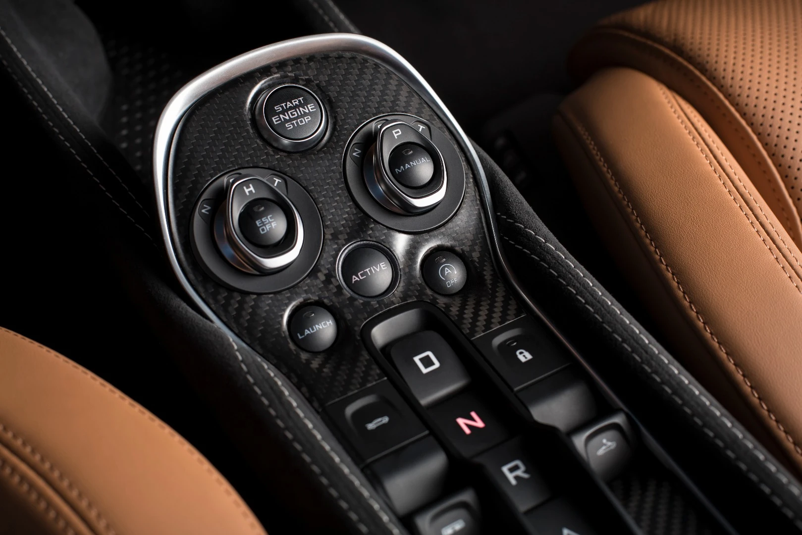 There are switches to tweak the driving mode on the 570S Spider