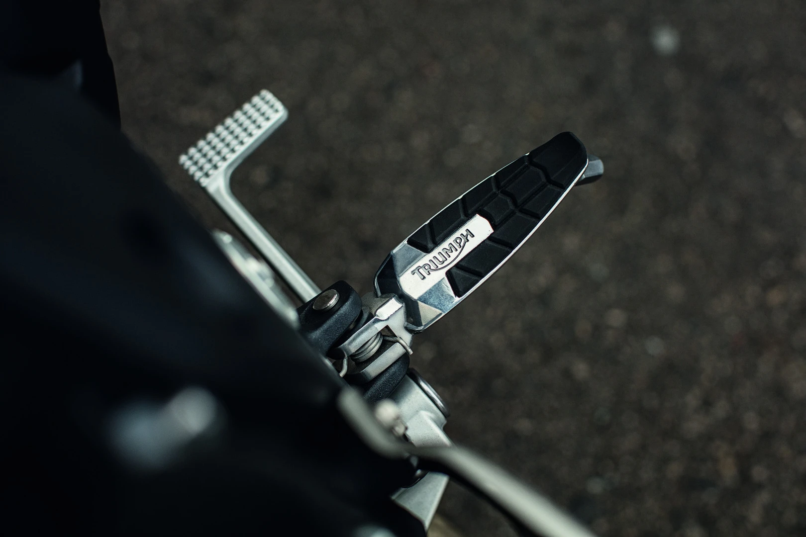 The 2016 Triumph Tiger Sport features brand new grippy footpegs