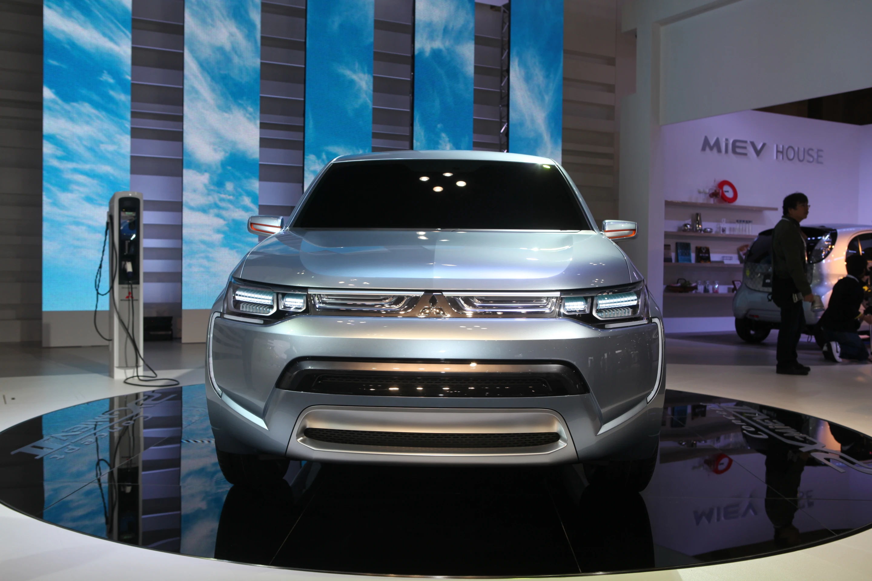 The Mitsubishi Concept PX-MiEV II PHEV.