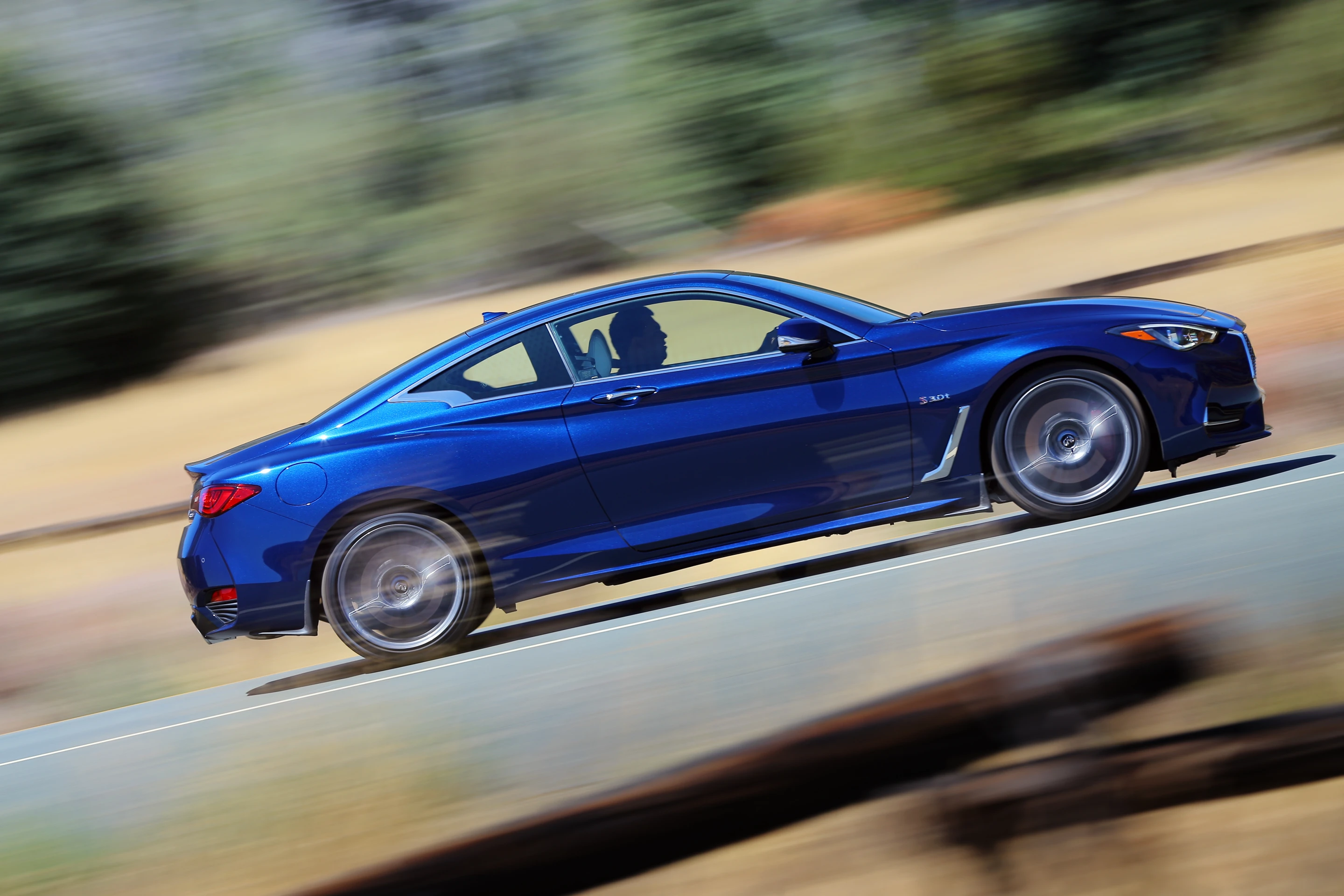 The AWD model is reputedly capable of 0-62 mph (0-100 km/h) sprints in just five seconds