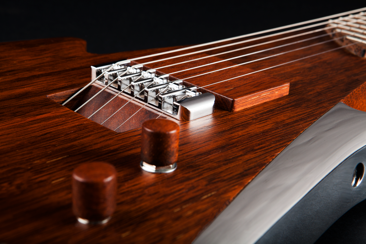The Lava Drop x features a single wood-covered Lace Deathbucker pickup