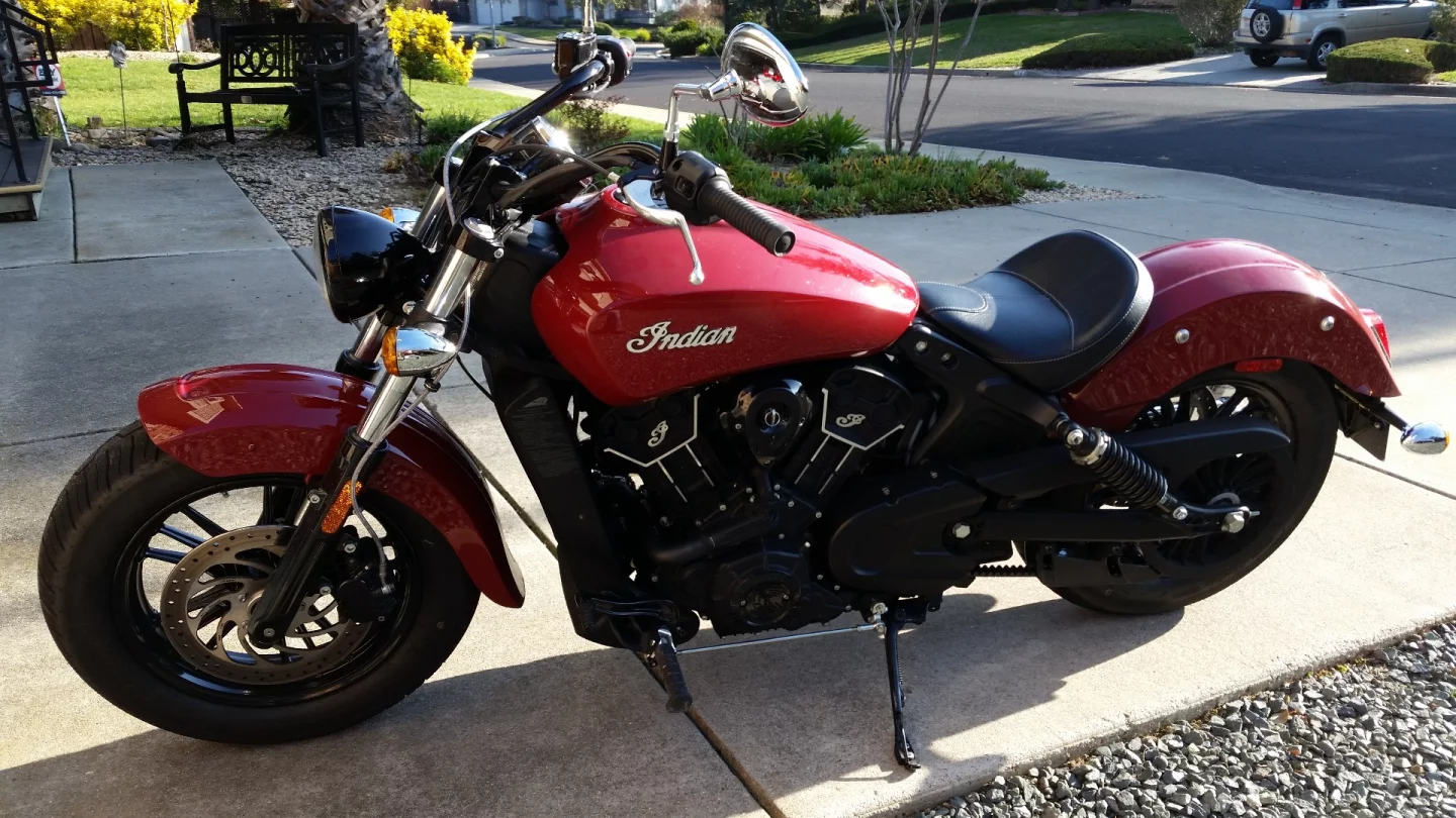 The Indian Scout Sixty is an easy to ride and maintain mid-weight cruiser