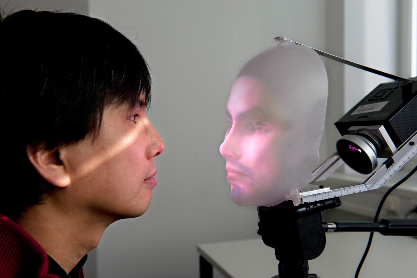 Mask-bot can display male or female faces