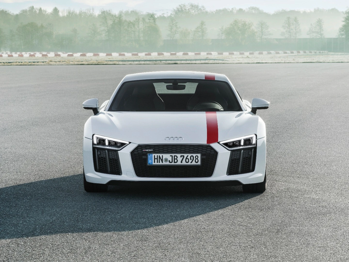 The grille on the Audi R8 V10 RWS is finished in gloss black