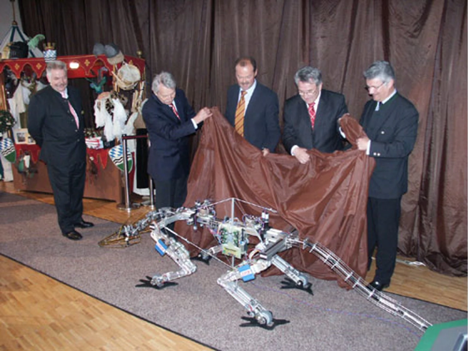 Unveiling the first model of Tradinno