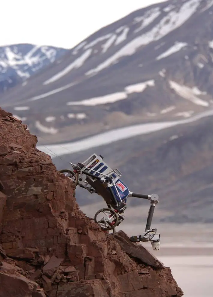 Cliffbot may make a useful addition to the swarmies team (Photo: NASA/JPL)