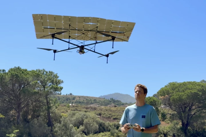 Luke Bell's solar quadcopter flew for hours without a conventional battery