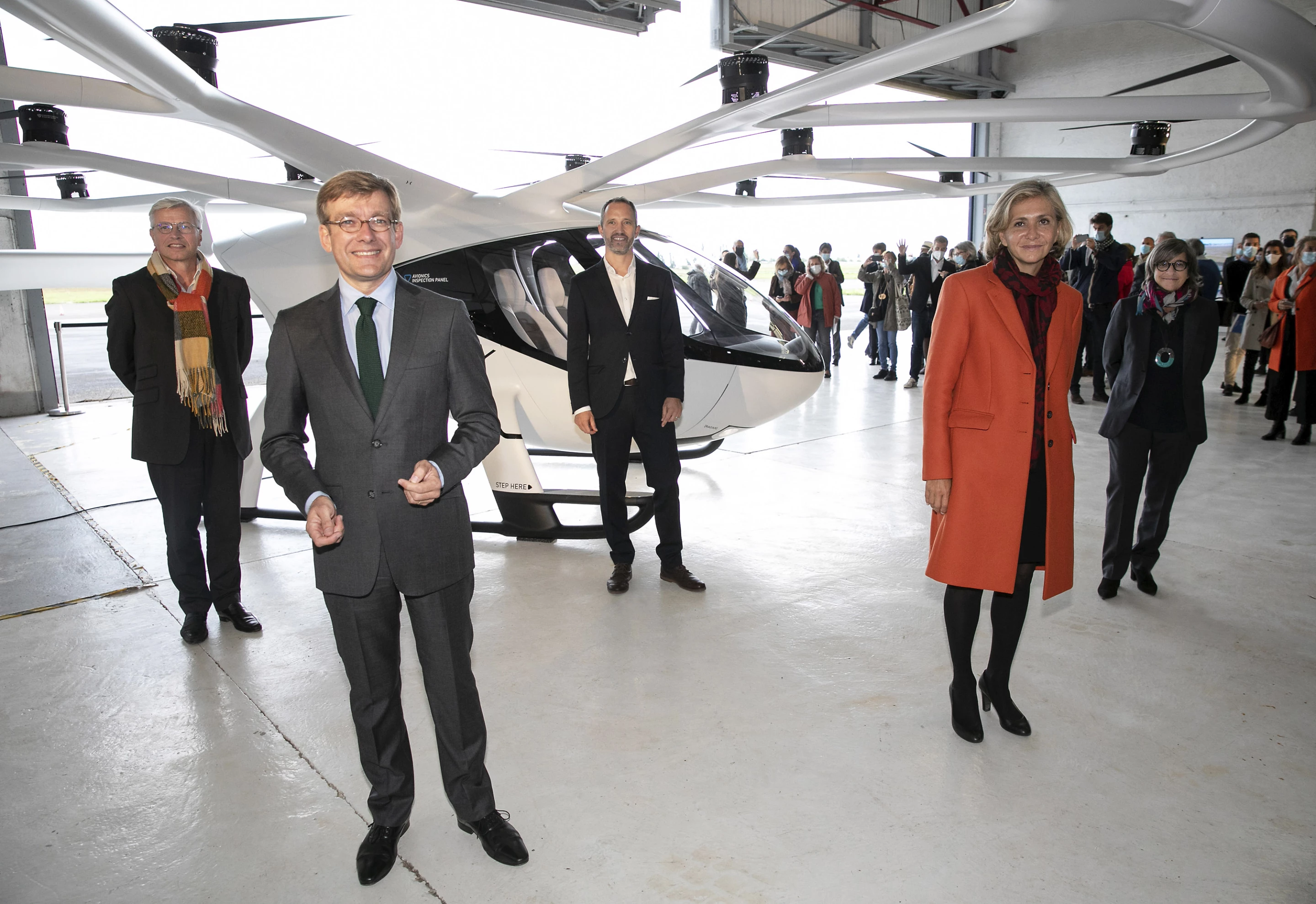 Officials from Paris Region, ADP Group, RATP Group and Volocopter at the launch of the urban air mobility test project at Pontoise airfield