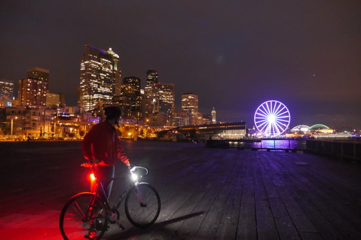 Orfos' Flare lights are made to be seen