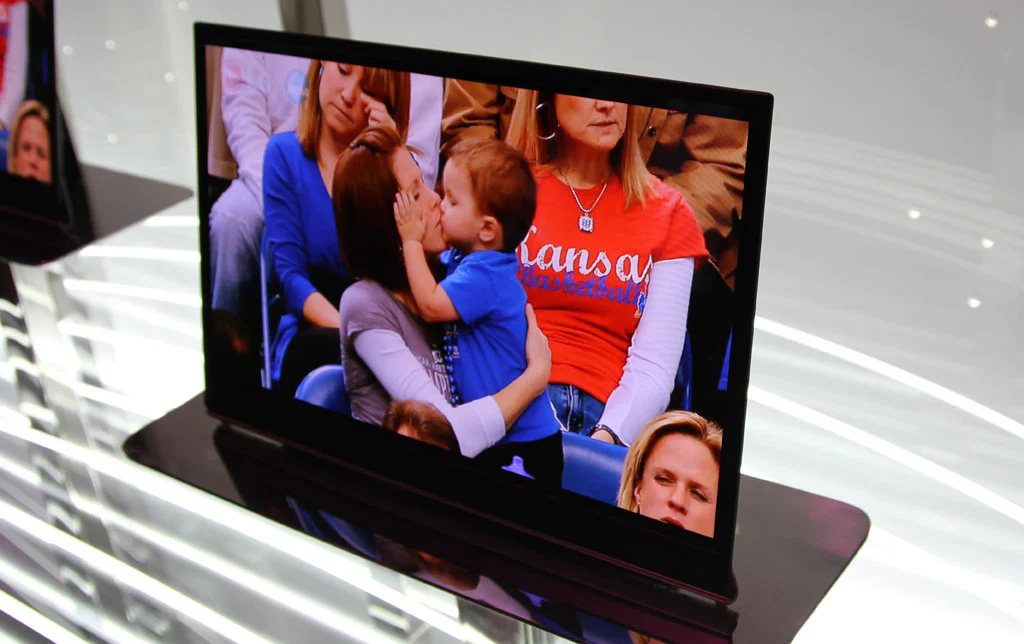 LG's OLED TV on display at CES 2010