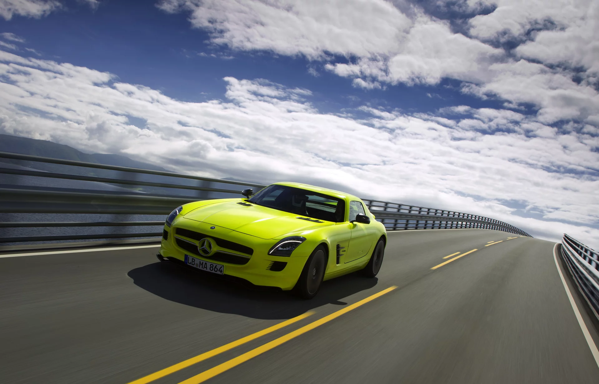 The Mercedes-Benz SLS AMG E-Cell