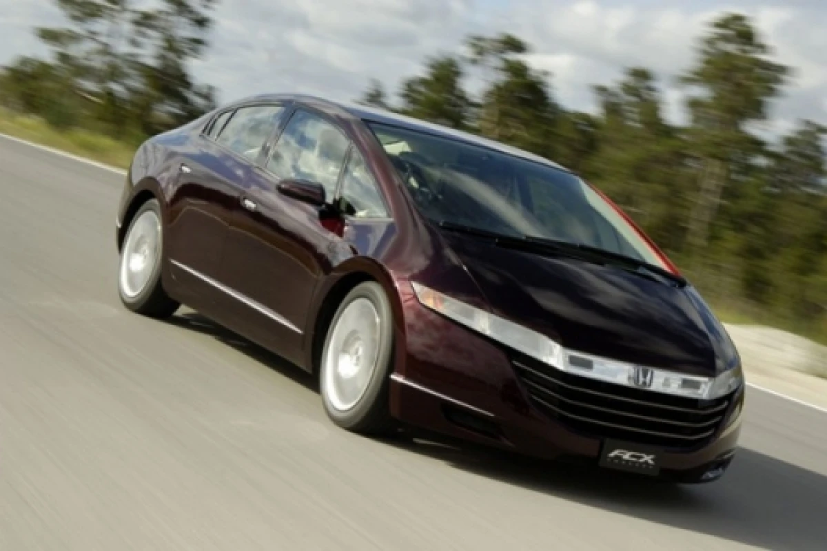 Honda's FCX fuel cell vehicle