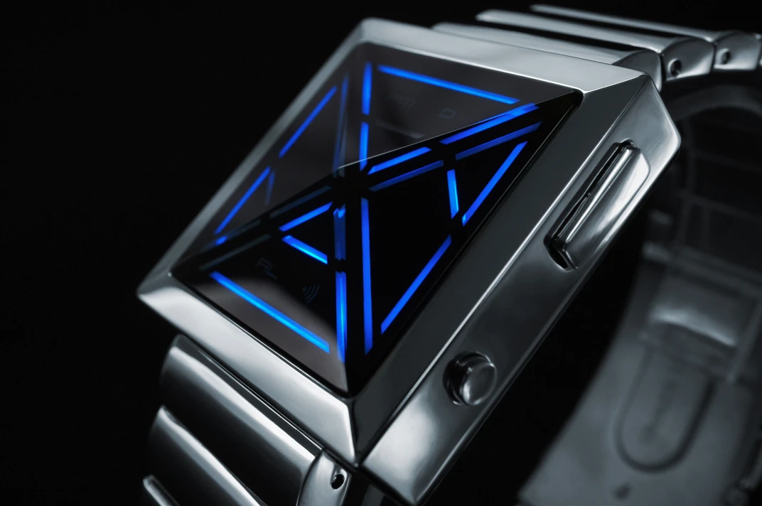 The Kisai X is available with blue, green or red display variations