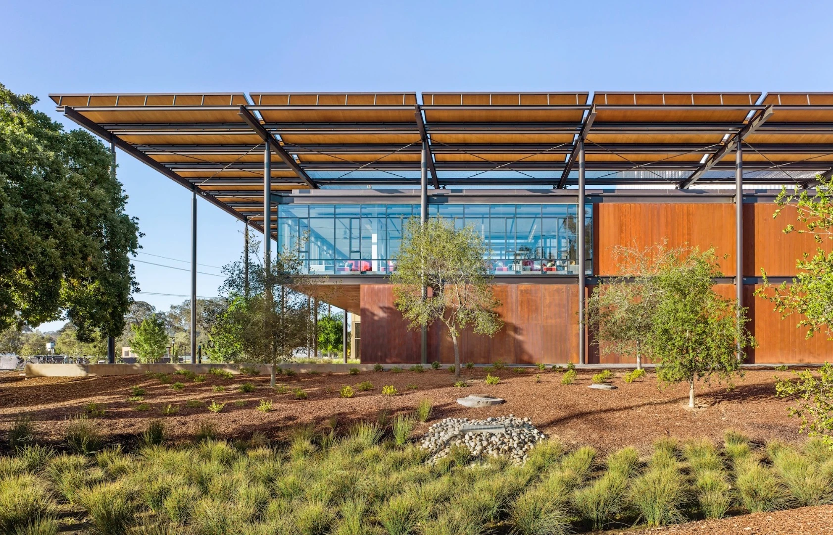 The Stanford University Central Energy Facility draws inspiration from the physiology of the human cardiovascular system