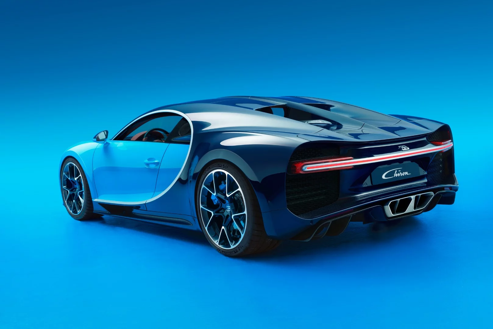 The Bugatti Chiron is even more aerodynamic than its Veyron predecessor