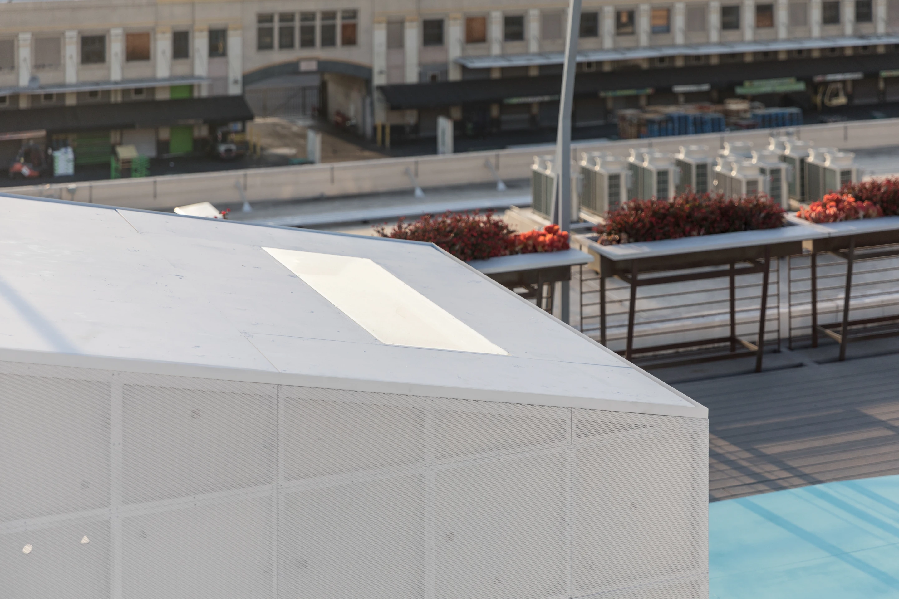 Mini's Living Urban Cabin concept in LA