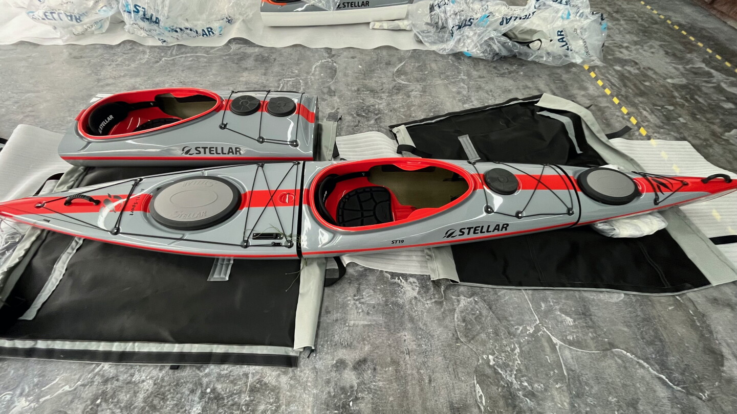 The S19 MOD can be put together as a solo boat, or it can be turned into a tandem by adding its extra cockpit section