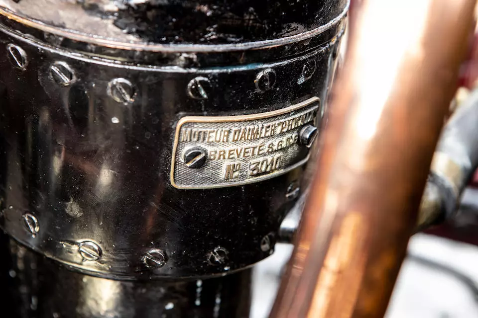 The Panhard 1901 7hp motor plate