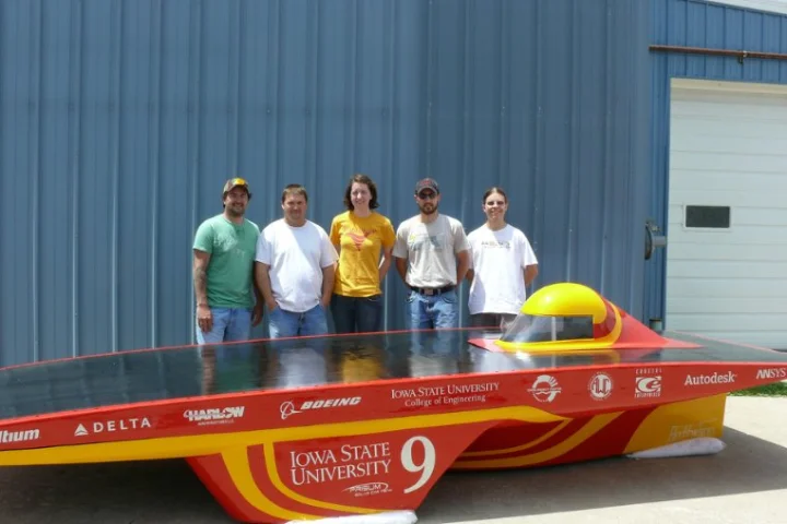 Team PrISUm is currently putting the final touches to its Anthelion solar vehicle, with high hopes of a winning place in this year's American Solar Challenge