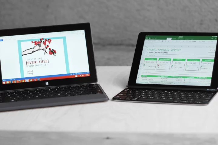 Gizmag goes hands-on to compare the Microsoft Surface 2 and Surface Pro 2 with the Apple iPad Air and iPad mini with Retina Display