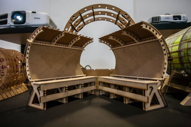 Model of a Hyperloop tube (Photo: Hyperloop Transportation Technologies)