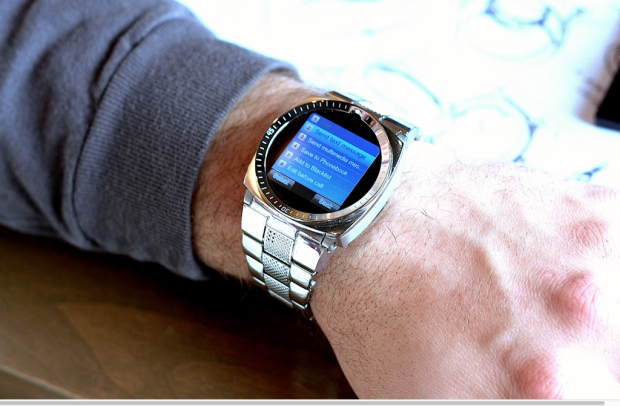 The square screen on a circular face is a little jarring