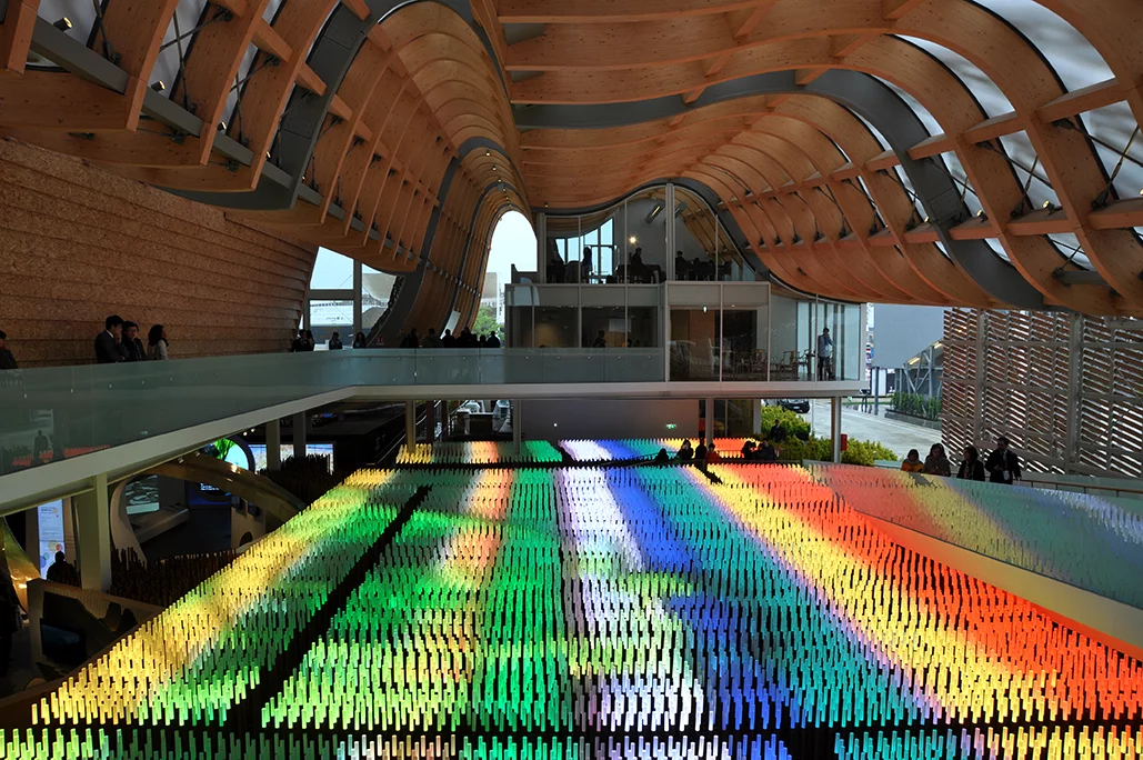 The China Pavilion expands across an exhibition space of 4,590 square meters (49,406 sq.ft)