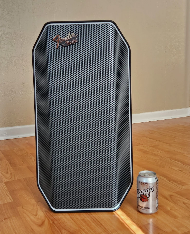 Jamming on the Fender x Teufel Rockster Air 2 while having a root brewski ain't so bad