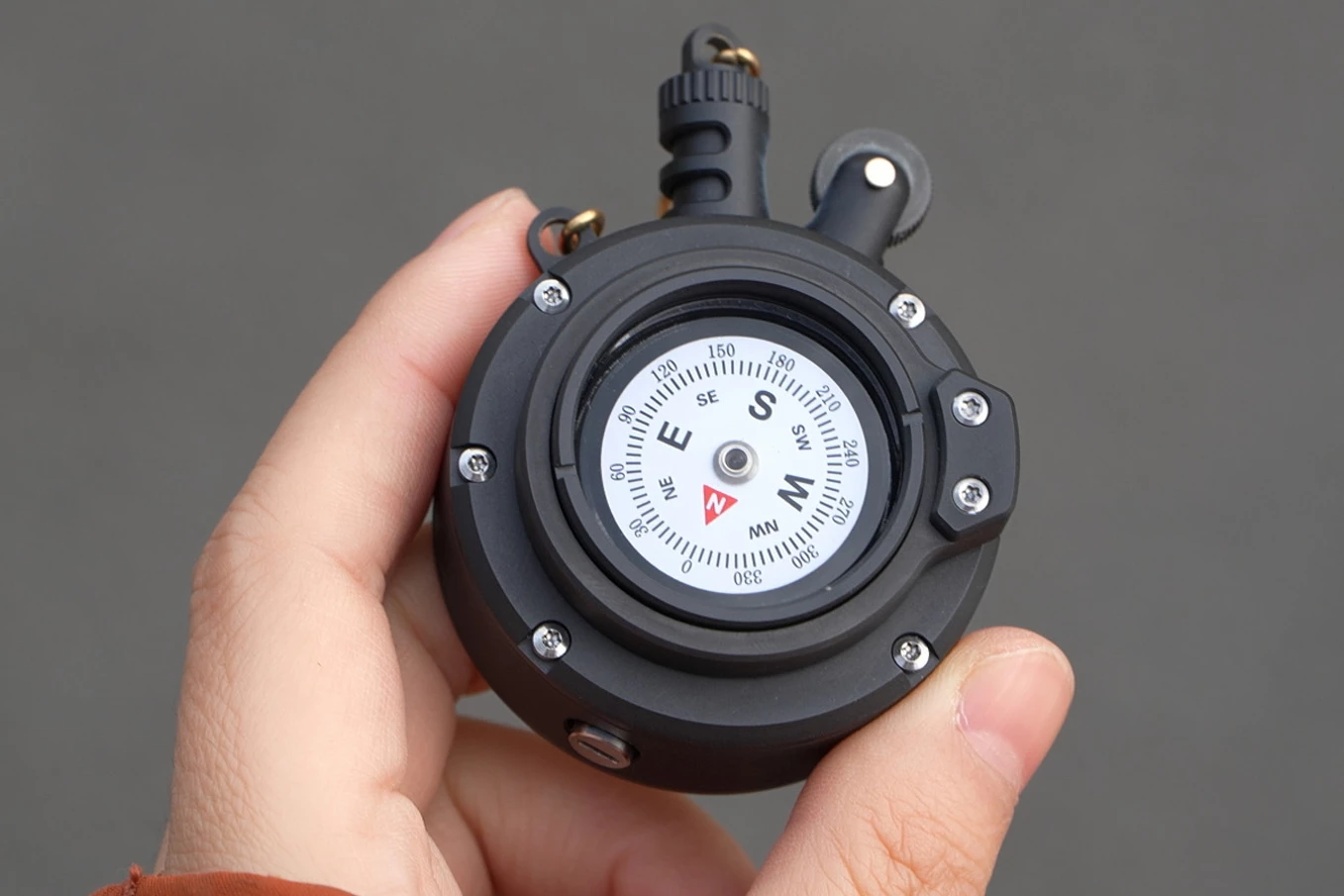 The Polar in black titanium