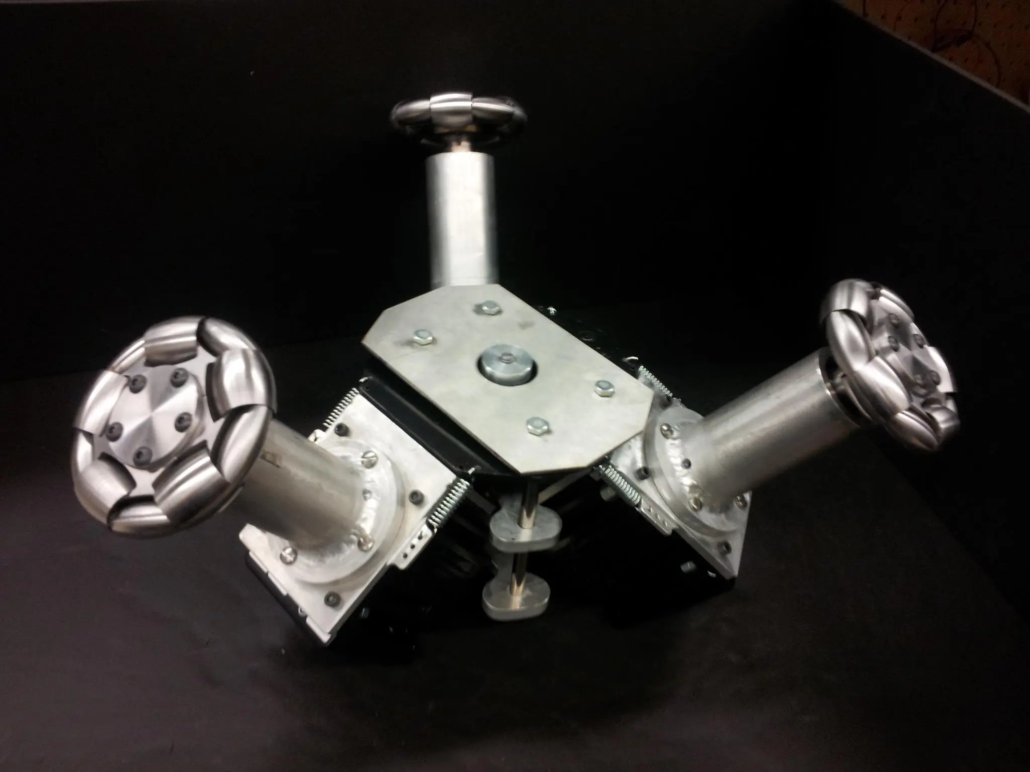 Another view of the SDS motorcycle's three-motor drive system