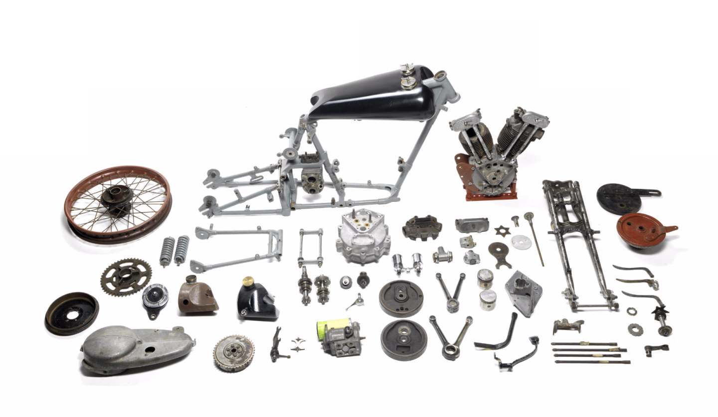 The third big basketcase surprise of the weekend, this 1931 Brough Superior Overhead 680 Black Alpine Project fetched £55,200 ($85,226) against an estimate of £15,000 - 20,000 ($23,000 - $31,000)