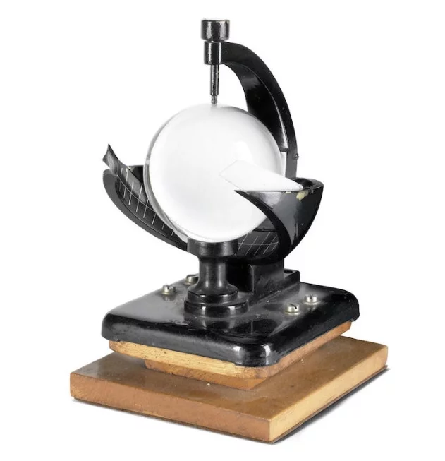 A suntracker device, replete with glass globe