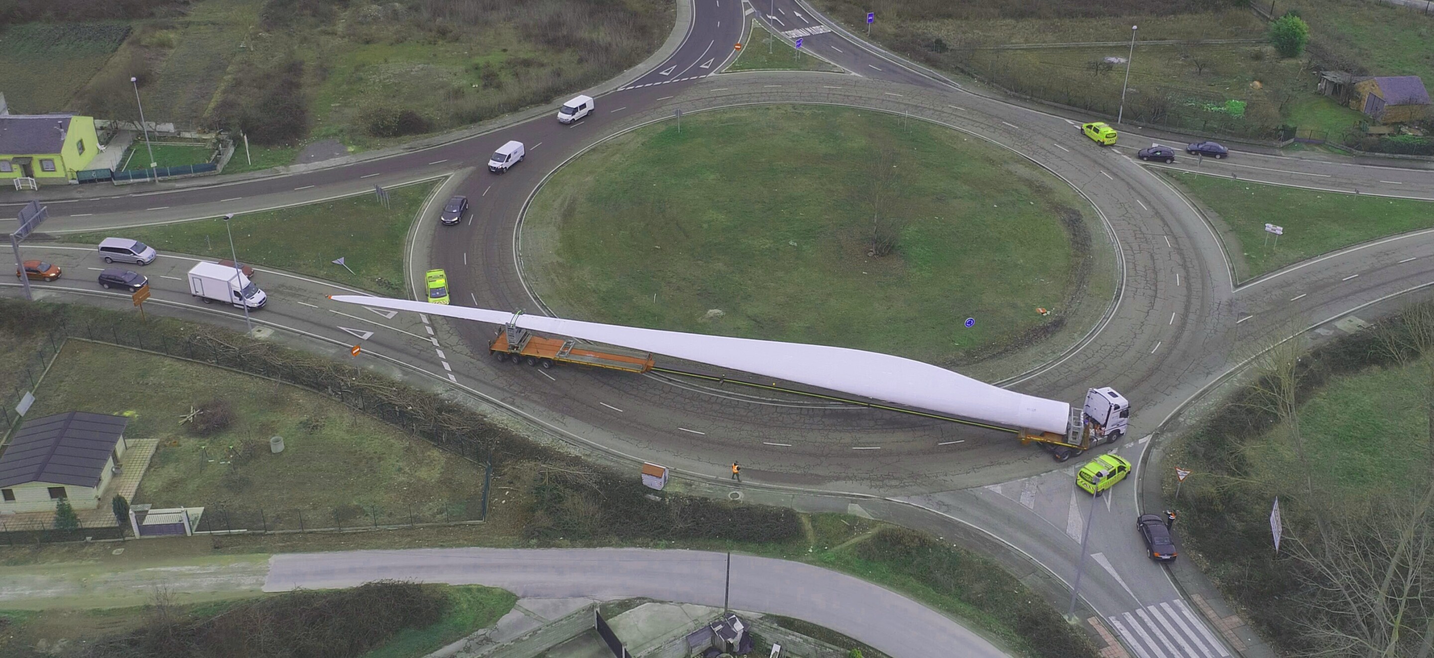 GE produces world's largest recyclable wind turbine blade