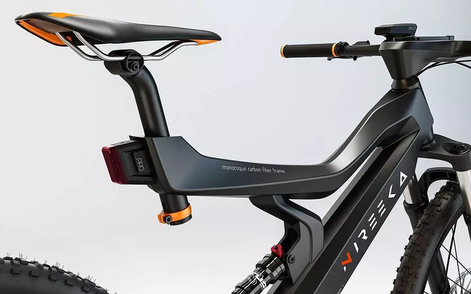 Nireeka carbon e-bike: thin, sporty seat
