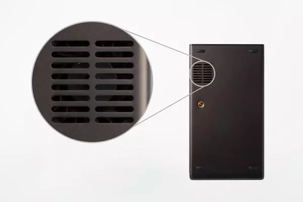 The MP-CD1 Mobile Projector