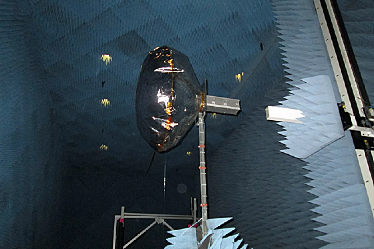 One of the Mylar test antennas