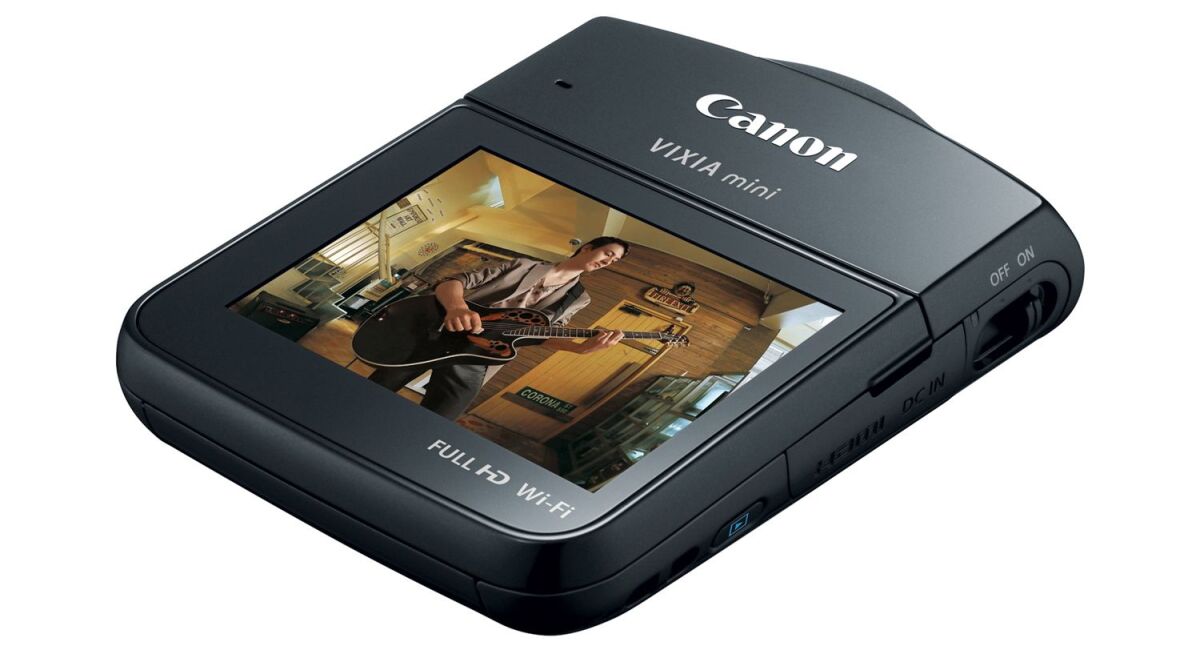 Measuring 3 x 0.9 x 3.8 inches (76 x 22 x 96 mm) and weighing in at about 6.3 oz (180 g) with battery, the mini does indeed live up to its name