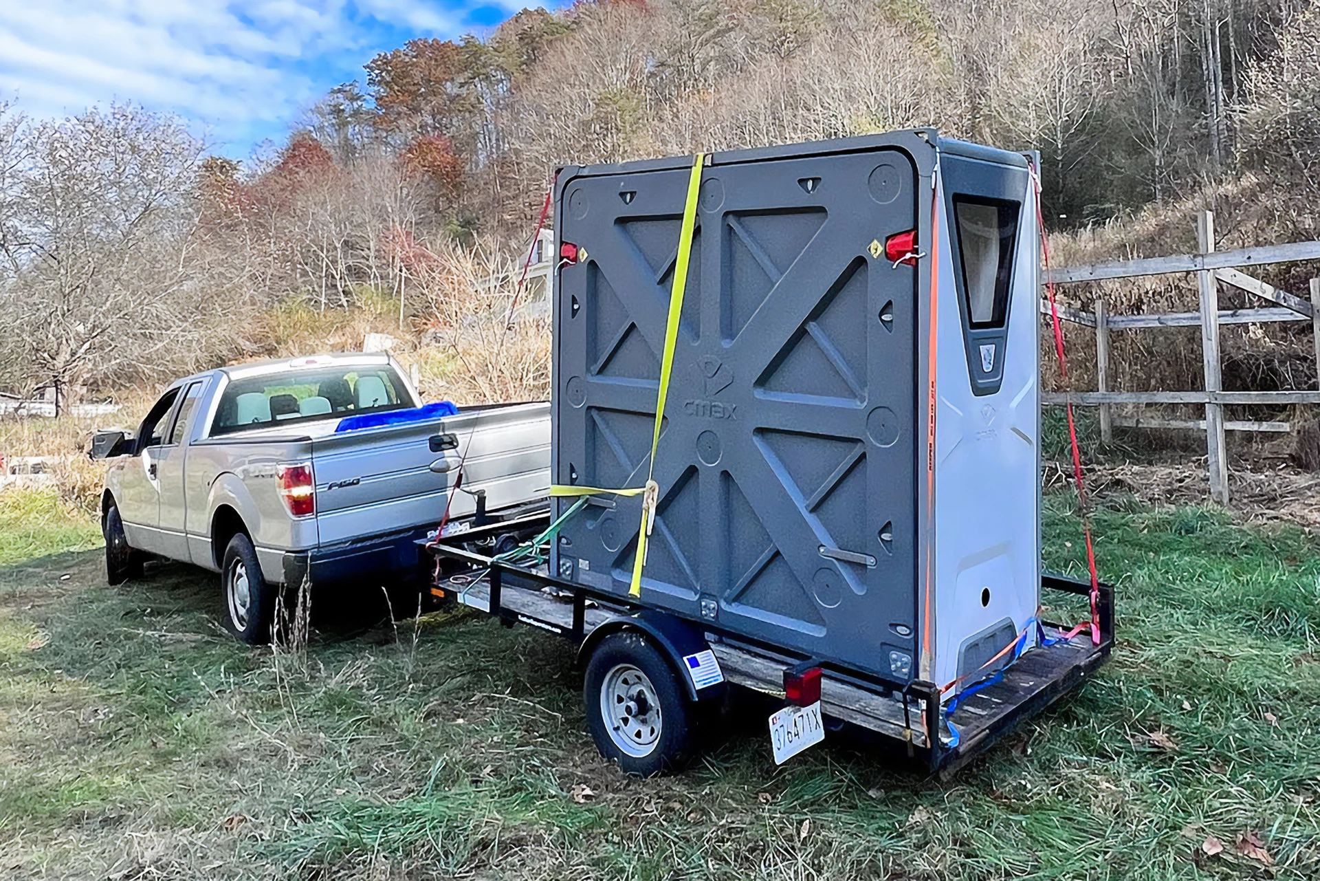 An $8000 habitable building ... 11 minutes to build ... relocatable almost anywhere