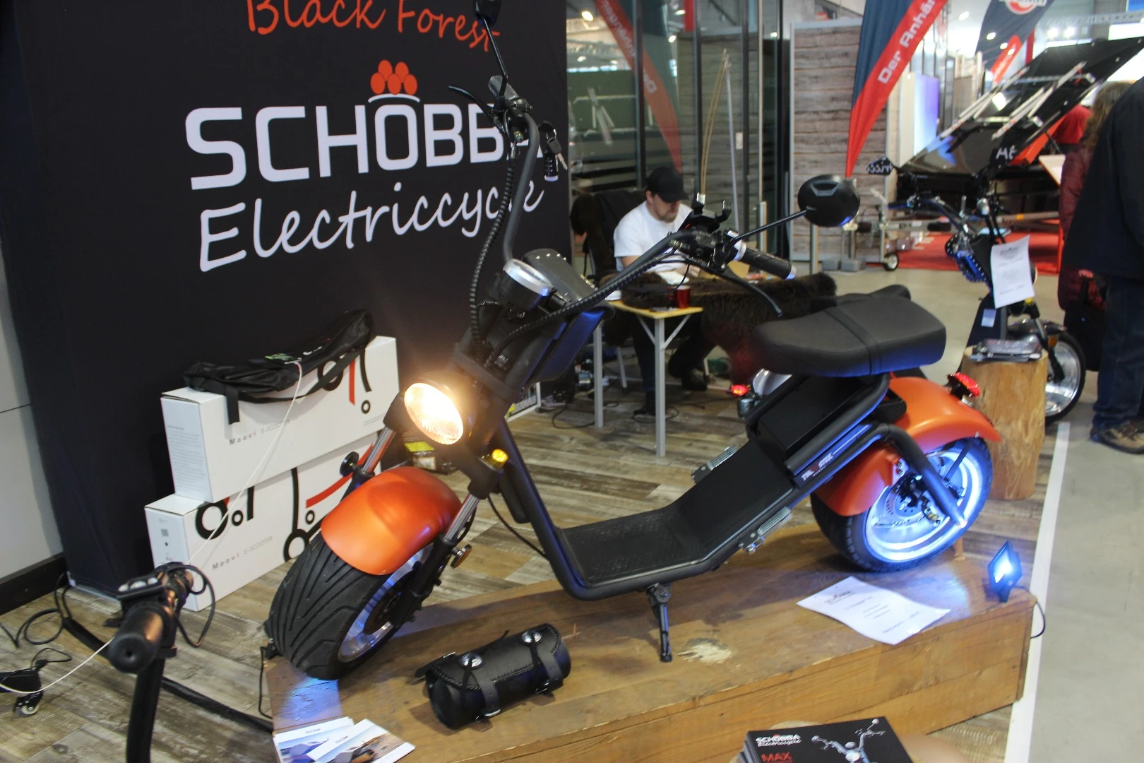 The Schobba 2.0 has a 60 km all electric range and a top speed of 40 km/h