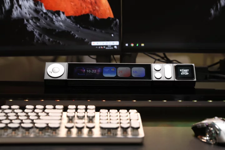 UltraBar X is presently on Kickstarter