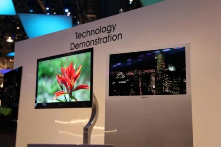 Sony's prototype OLED TVs