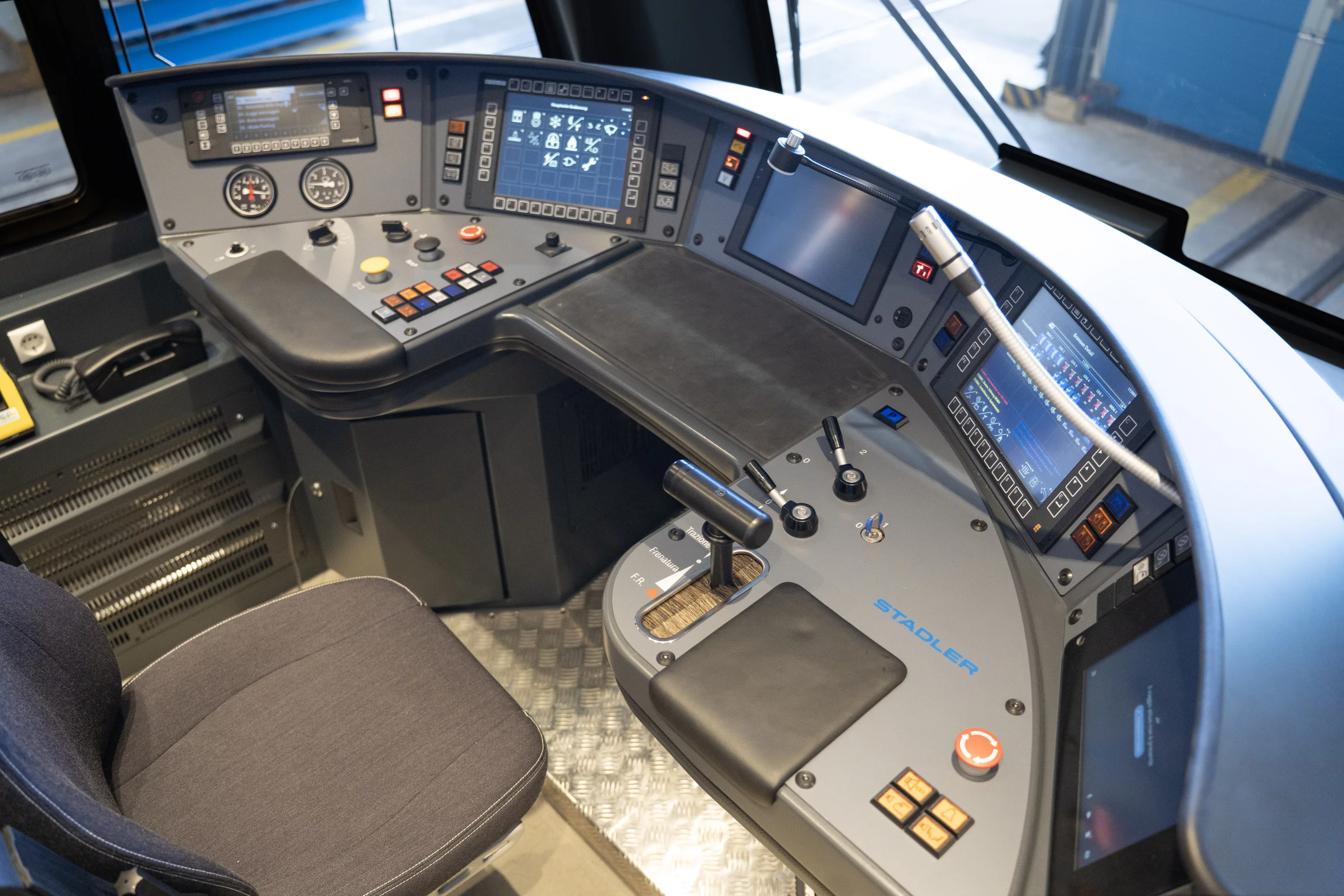 All propulsion hardware sits in one central car, keeping passenger cars clear.

