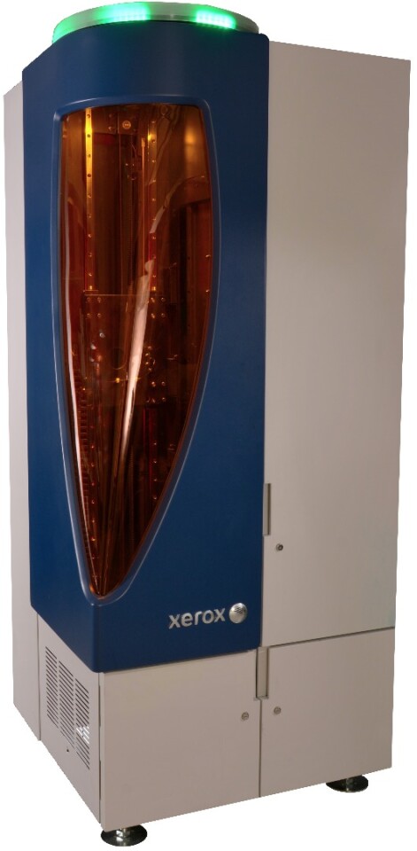 The printer itself measures 2.28 m tall, 1 m along each side (7.5 ft by 3.3 ft)