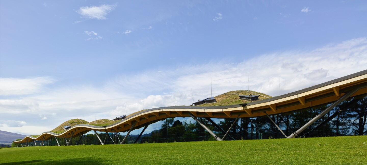 Rogers Stirk Harbour + Partners' Macallan New Distillery and Visitor Experience is located on the same Speyside estate that has been producing Macallan whisky since 1824