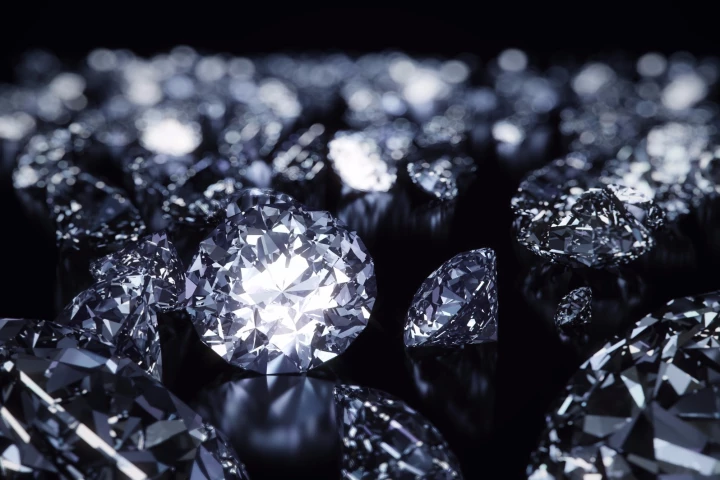 Diamonds: An Alzheimer patient's best friend?