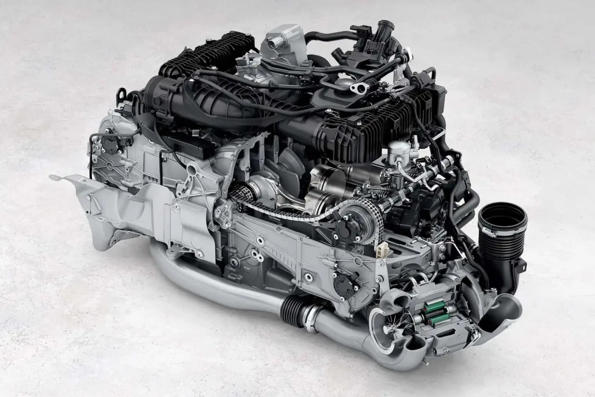 The legendary Porsche 911 GTS flat 6 powerplant – a spectacular example of the modern four-stroke
